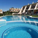 Дом отдыха House F Sao Rafael - Free Wifi & Airco, Netflix Ready - 300m From The Албуфейра